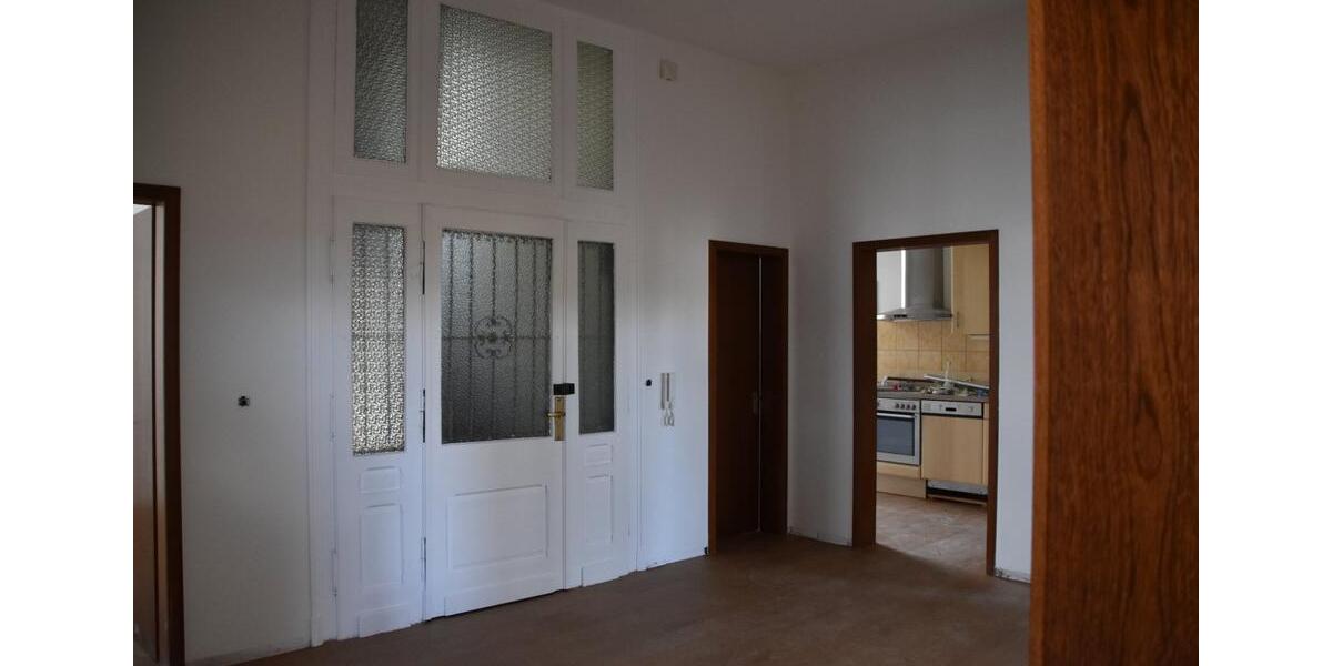 Etagenwohnung Friedberg (Hessen) - 4.5 Zimmer, 140 m&sup2;, 1.350&euro; | Angebot:24923006