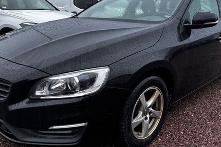 Volvo V60 168.374 km 11.250 &euro; Hösbach 63768