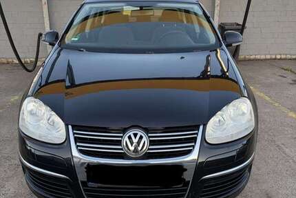 VW Jetta 203.784 km 2.950 &euro; Frankfurt am Main 60596