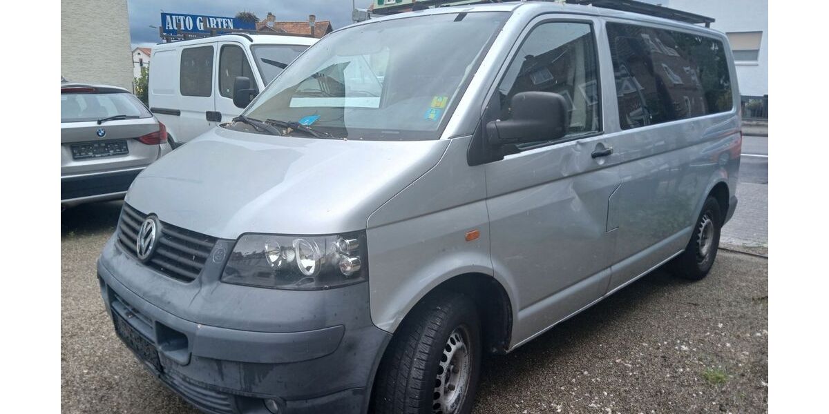 VW T5 Transporter 317.000 km 2.350 &euro; Frankfurt am Main 60388