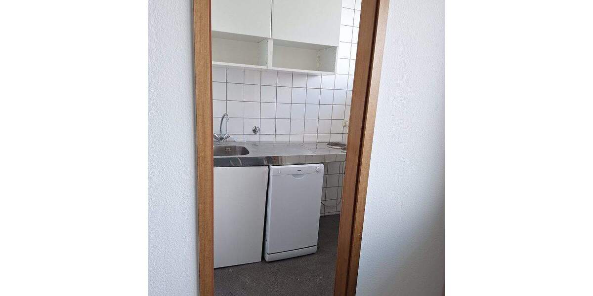 Gewerbeobjekt Frankfurt am Main Griesheim - 4 Zimmer, 125 m&sup2;, 1.150&euro; | Angebot:25865840