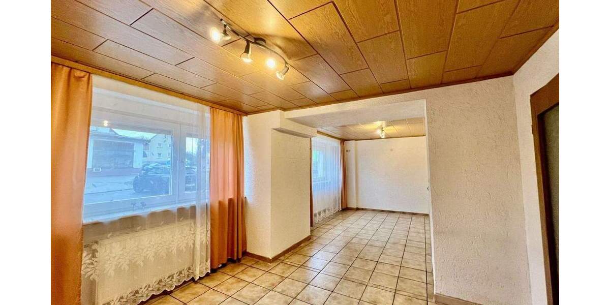 Einfamilienhaus Florstadt/Leidhecken Leidhecken - 5 Zimmer, 225 m&sup2;, 329.000&euro; | Angebot:25706159