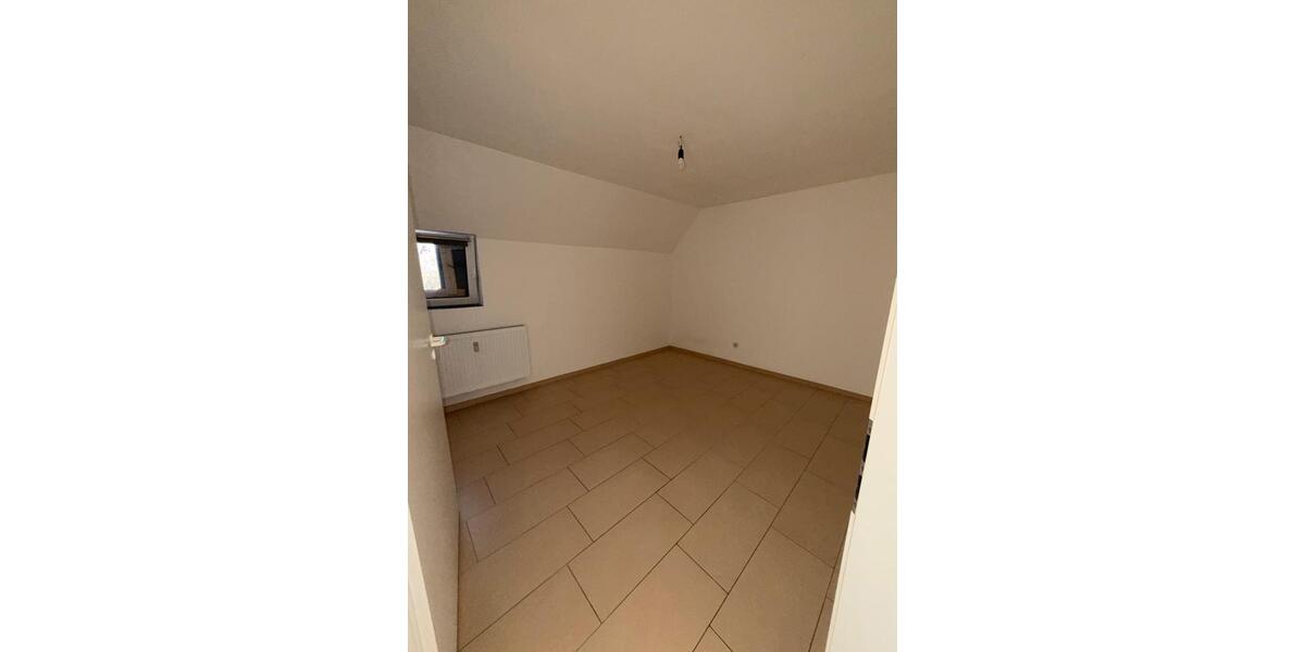 Etagenwohnung Freigericht - 95 Zimmer, 95 m&sup2;, 1.300&euro; | Angebot:26018259