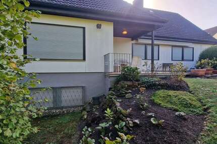 Haus Dreieich - 6 Zimmer, 230 m&sup2;, 749.000&euro; | Angebot:27643990