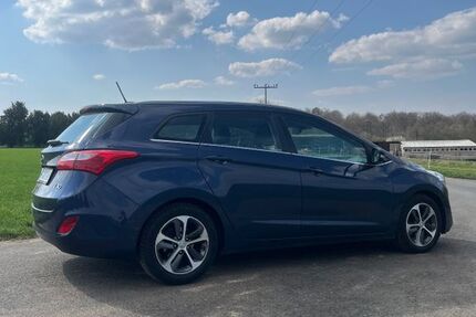 Hyundai i30 157.553 km 9.700 &euro; Limeshain 63694