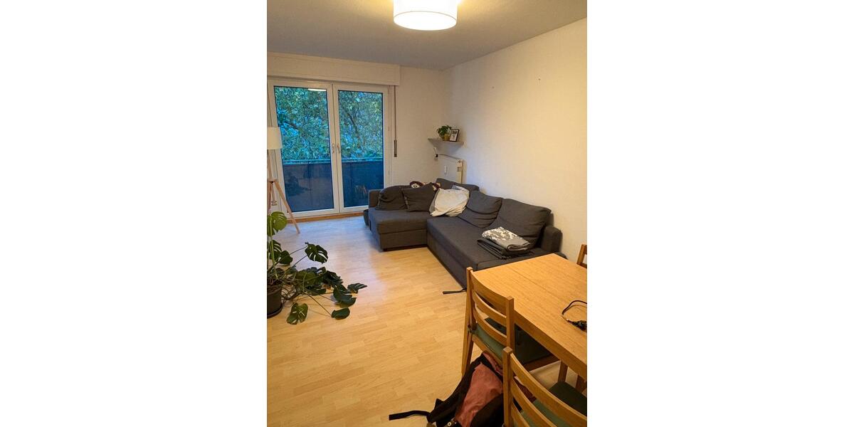 Etagenwohnung Frankfurt am Main - 2 Zimmer, 50 m&sup2;, 874&euro; | Angebot:25883075