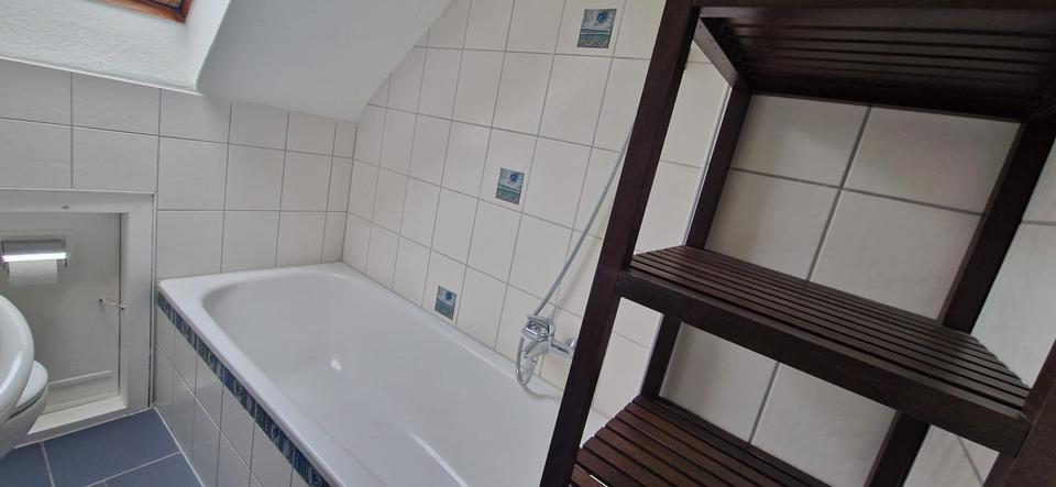 Dachgeschoßwohnung Gelnhausen - 3 Zimmer, 53 m&sup2;, 780&euro; | Angebot:25339692