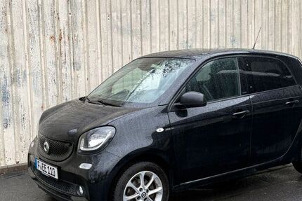 Smart ForFour 98.700 km 8.500 &euro; Frankfurt am Main 60386