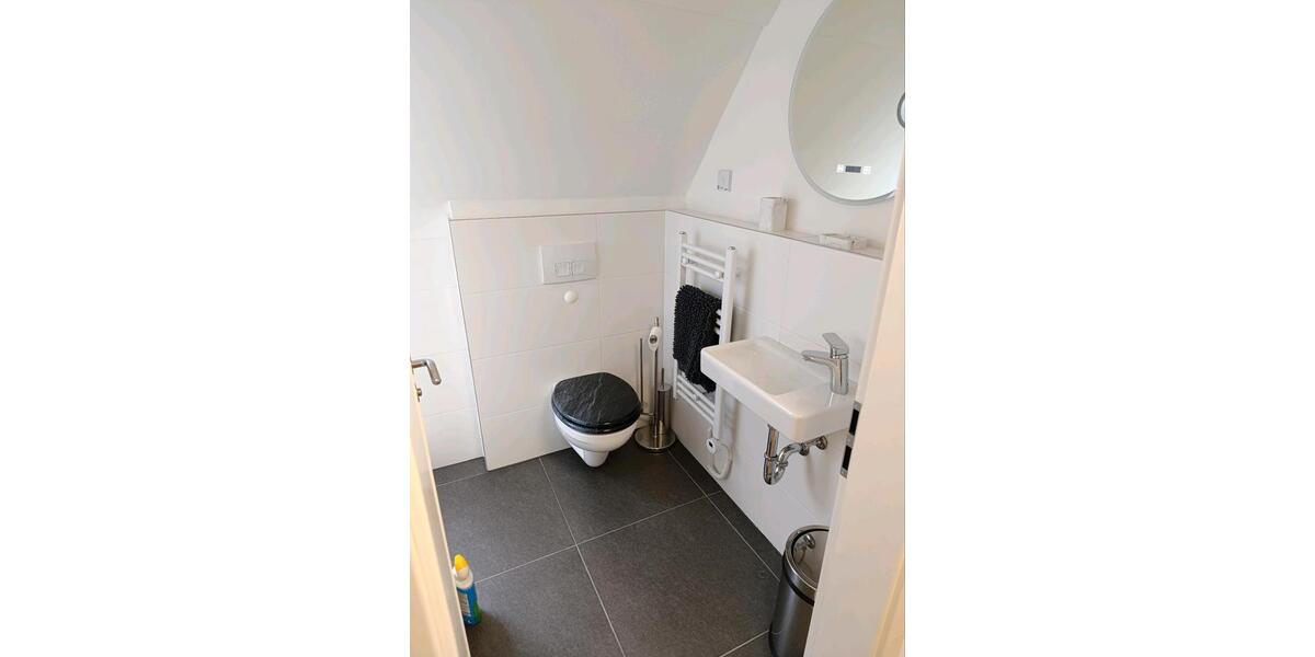 Etagenwohnung Kelsterbach - 1 Zimmer, 90 m&sup2;, 1.800&euro; | Angebot:24780765