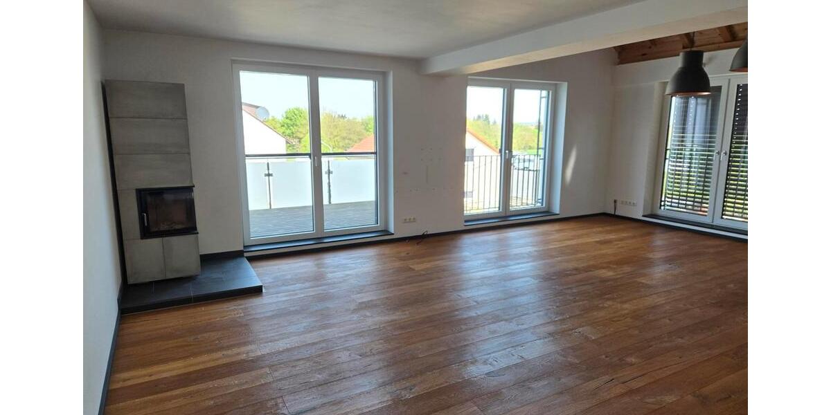 Dachgeschoßwohnung Seligenstadt - 4.5 Zimmer, 165 m&sup2;, 1.980&euro; | Angebot:27628523