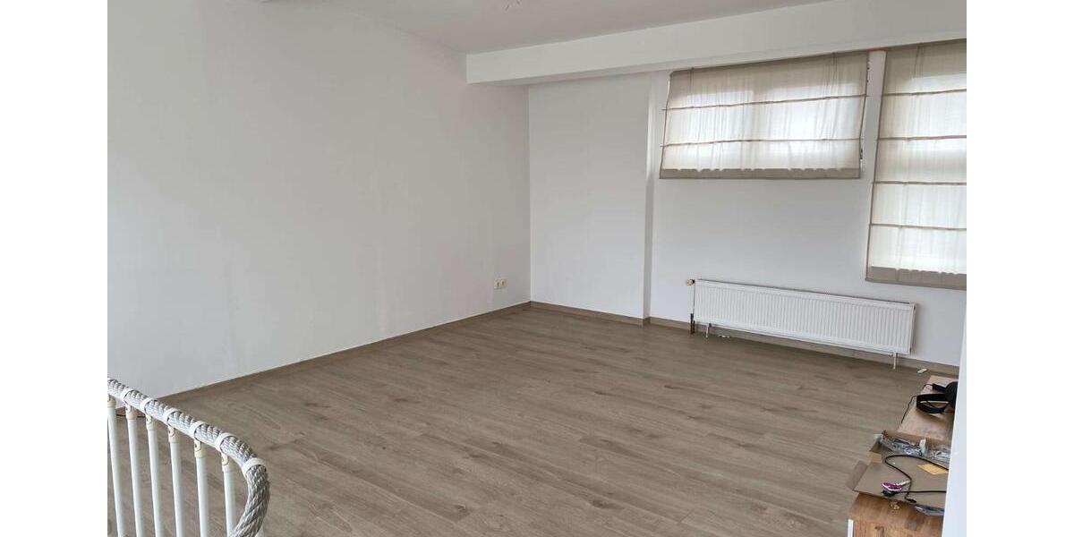Maisonettenwohnung Offenbach am Main - 4 Zimmer, 100 m&sup2;, 1.380&euro; | Angebot:25635493