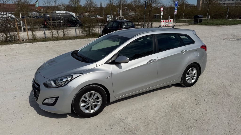 Hyundai i30 198.600 km 6.200 &euro; Aschaffenburg 63739