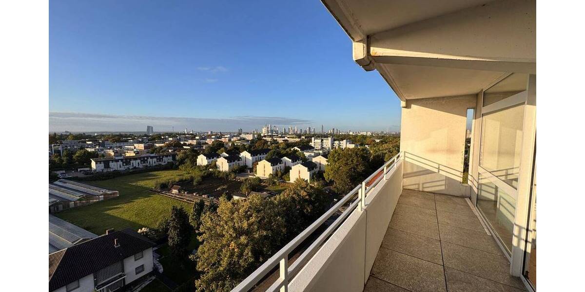 Etagenwohnung Frankfurt am Main Preungesheim - 4 Zimmer, 132 m&sup2;, 1.650&euro; | Angebot:26826419
