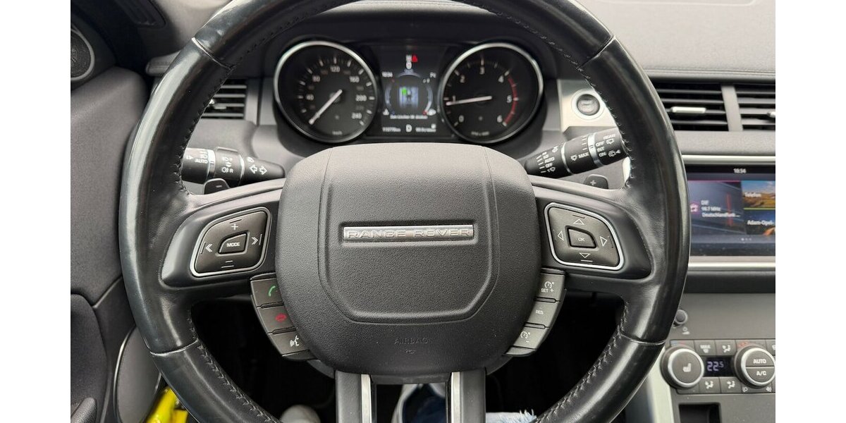 Land Rover Range Rover Evoque SE TOP Zustand Pano AHK 112.988 km 14.999 &euro; Frankfurt 60386