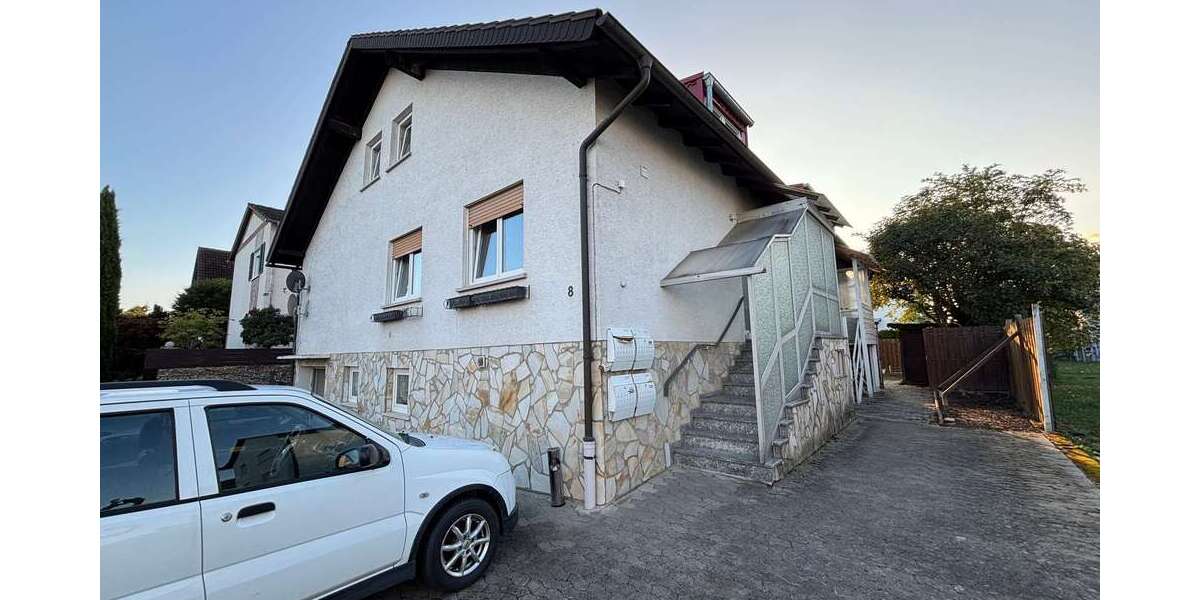 Einfamilienhaus Friedberg (Hessen) - 9 Zimmer, 295 m&sup2;, 589.000&euro; | Angebot:27595673