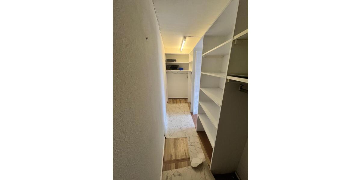 Etagenwohnung Karben - 3 Zimmer, 100 m&sup2;, 1.250&euro; | Angebot:25648824