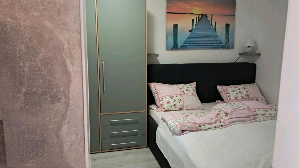 Erdgeschoßwohnung Langenselbold - 2 Zimmer, 48 m&sup2;, 80&euro; | Angebot:24870330