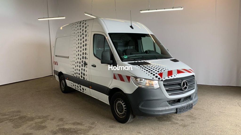 Mercedes-Benz Sprinter 218.964 km 17.957 &euro; Eschborn 65760
