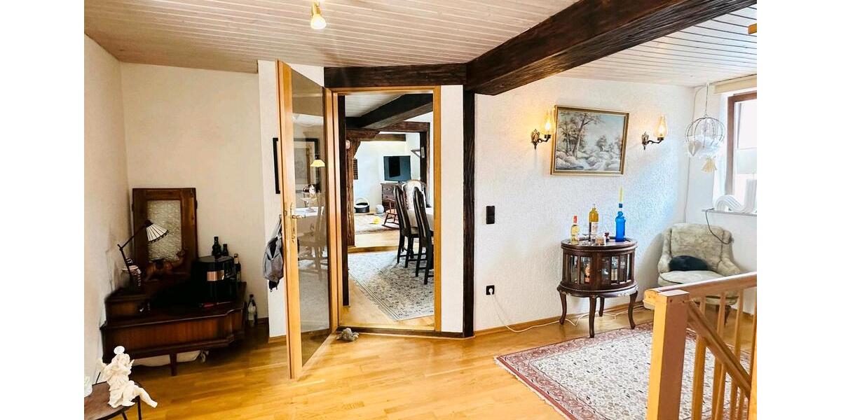 Einfamilienhaus Nidderau - 7.5 Zimmer, 180 m&sup2;, 325.000&euro; | Angebot:25253165