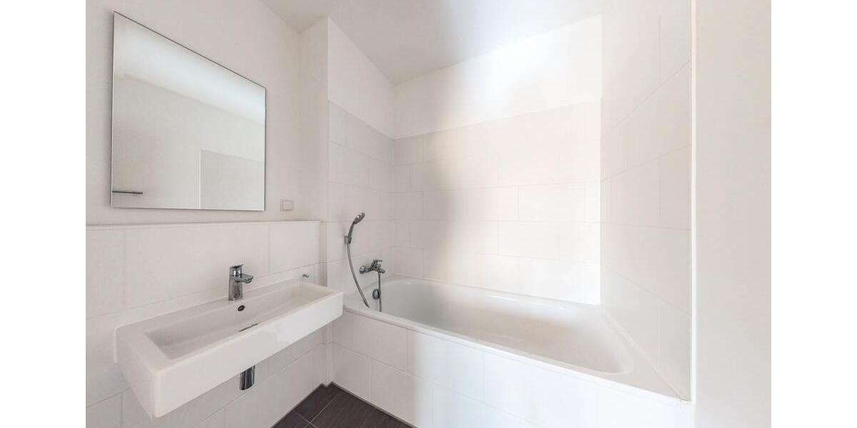 Etagenwohnung Frankfurt am Main Sachsenhausen - 3 Zimmer, 95 m&sup2;, 1.565&euro; | Angebot:26001603