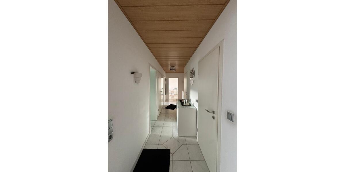 Etagenwohnung Dietzenbach - 4 Zimmer, 82 m&sup2;, 298.000&euro; | Angebot:24090085