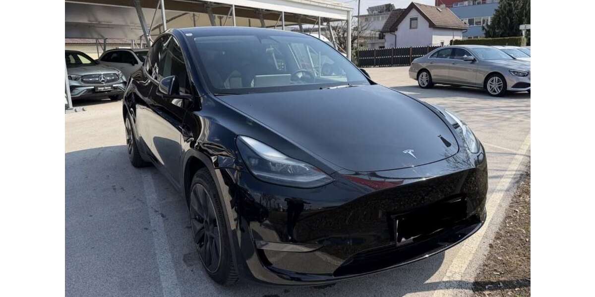 Tesla Model Y 8.000 km 39.000 &euro; Gelnhausen 63571