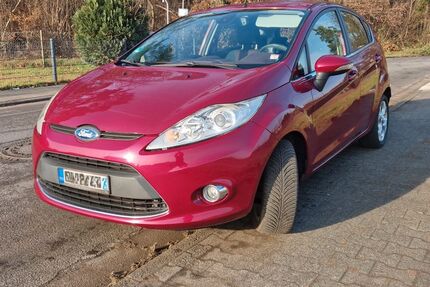Ford Fiesta 127.580 km 3.890 &euro; Eppertshausen 64859