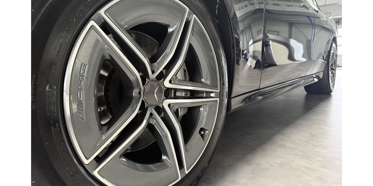 Mercedes-Benz E 53 AMG T Hybrid 4M+ PREMIUM+SUPERSCREEN AHK-3D 39.140 km 85.989 &euro; Groß-Umstadt 64823