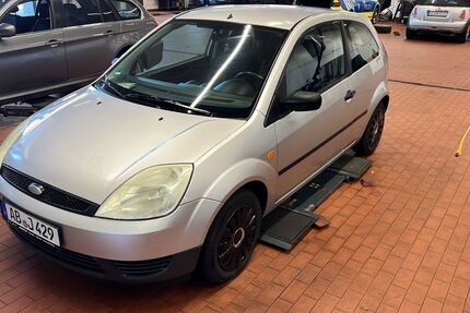 Ford Fiesta 179.000 km 1.400 &euro; Aschaffenburg 63742