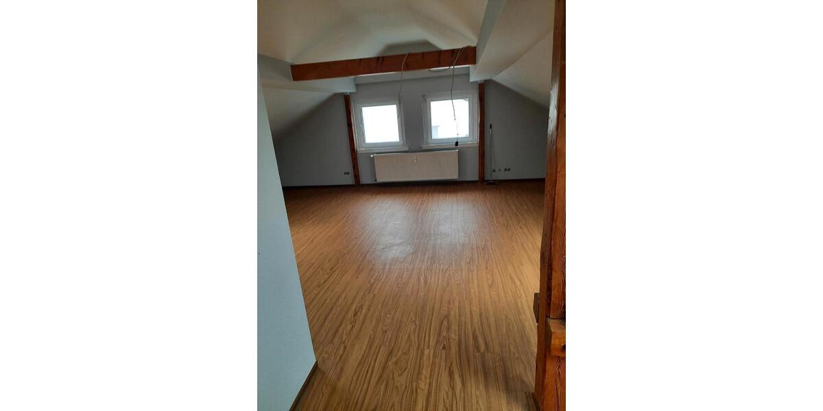 Dachgeschoßwohnung Frankfurt am Main Oberrad - 1 Zimmer, 42 m&sup2;, 950&euro; | Angebot:25968063