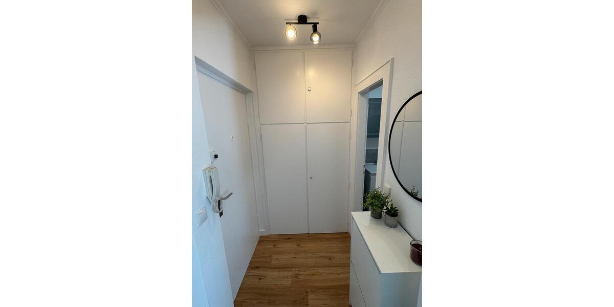 Etagenwohnung Maintal - 1.5 Zimmer, 35 m&sup2;, 1.250&euro; | Angebot:26007443