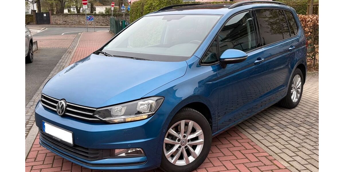 VW Touran 196.000 km 12.500 &euro; Bad Homburg 61350