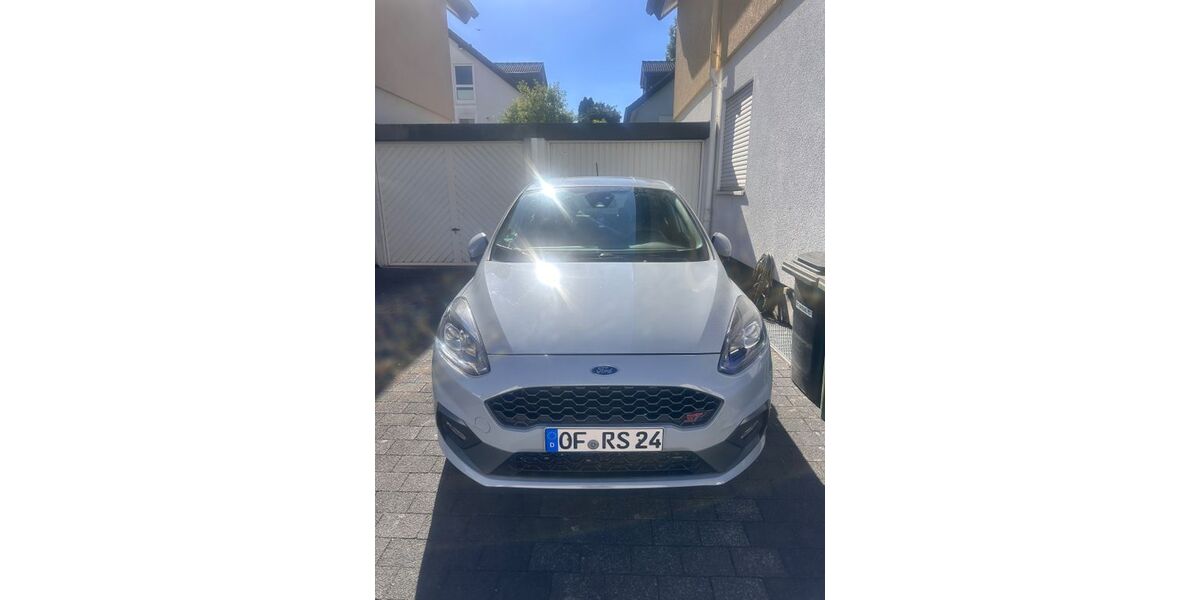 Ford Fiesta 126.500 km 14.000 &euro; rodgau 63110