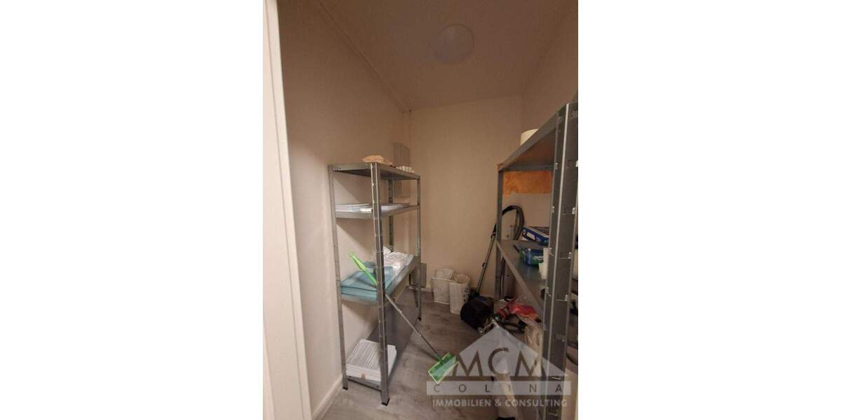 Gewerbeobjekt Frankfurt Innenstadt - 4 Zimmer, 140 m&sup2;, 3.000&euro; | Angebot:25802282