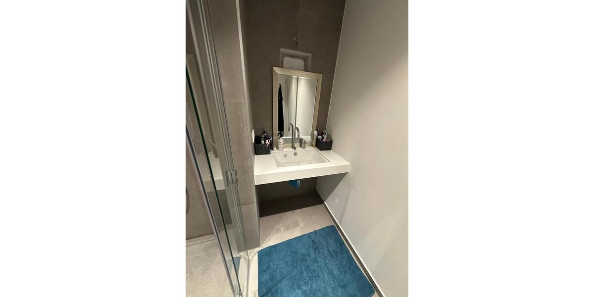 Etagenwohnung Frankfurt am Main Bockenheim - 2 Zimmer, 48 m&sup2;, 1.350&euro; | Angebot:25883056