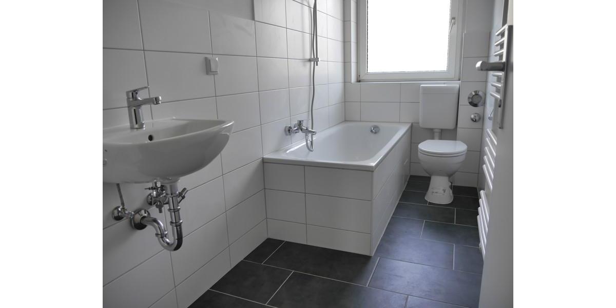 Etagenwohnung Hanau Großauheim - 2.5 Zimmer, 61 m&sup2;, 608&euro; | Angebot:25802587