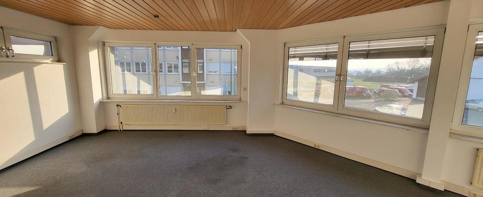 Gewerbeobjekt Bad Vilbel - 2.200&euro; | Angebot:25841450