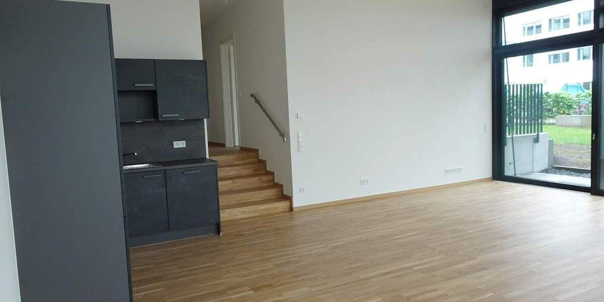 Terrassenwohnung Frankfurt am Main Schwanheim - 3 Zimmer, 103 m&sup2;, 1.900&euro; | Angebot:25672137
