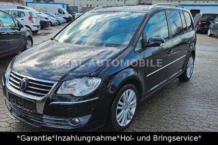 VW Touran 219.000 km 5.500 &euro; Frankfurt 65933