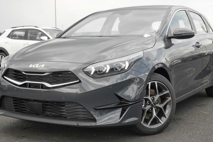 Kia ceed / Ceed 3.990 km 26.229 &euro; Aschaffenburg 63741
