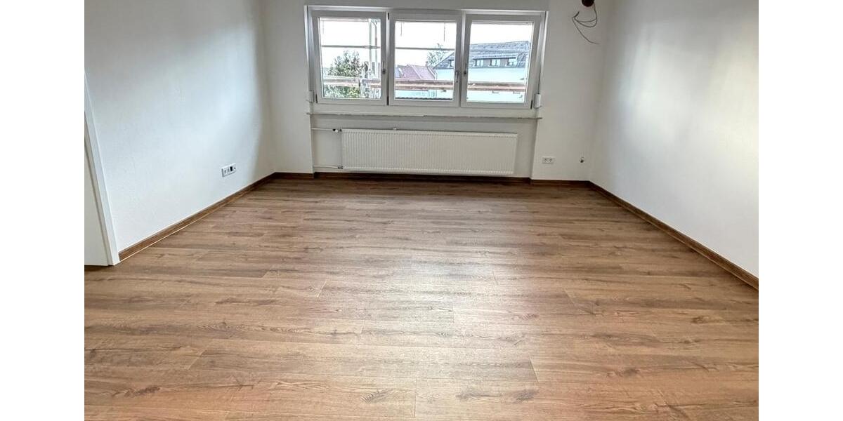 Dachgeschoßwohnung Mainhausen - 3 Zimmer, 97 m&sup2;, 1.350&euro; | Angebot:25635489