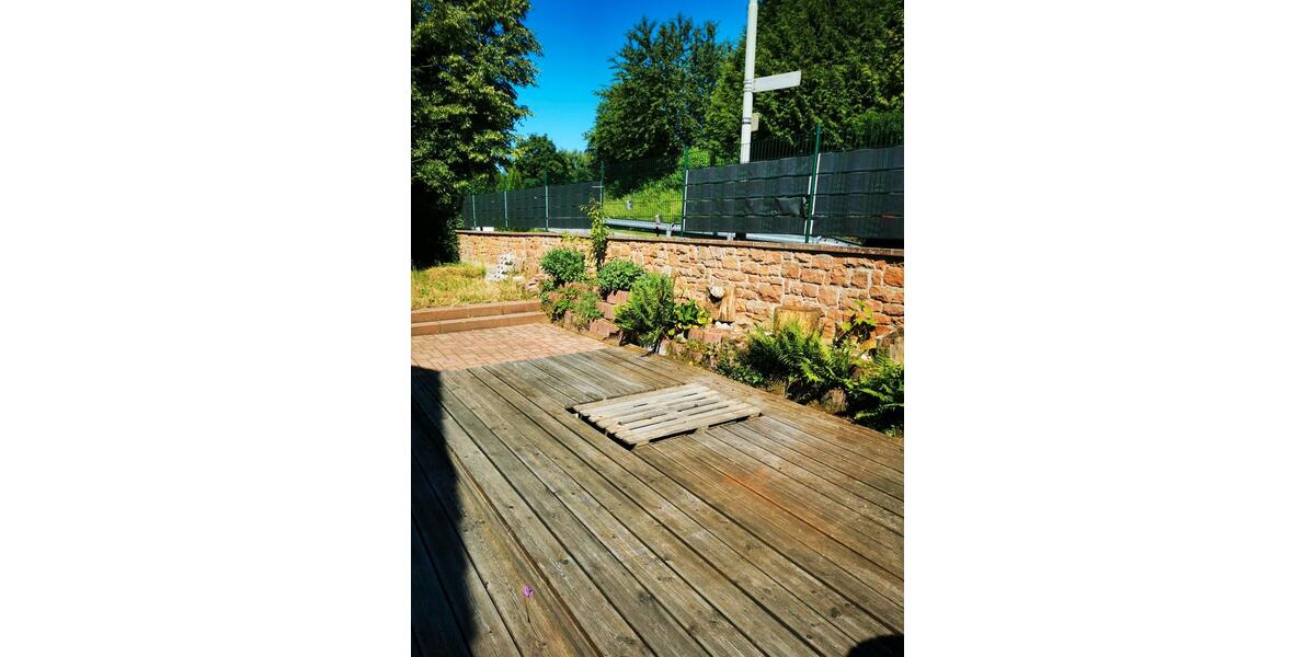 Einfamilienhaus Büdingen - 10 Zimmer, 249 m&sup2;, 349.000&euro; | Angebot:24538124