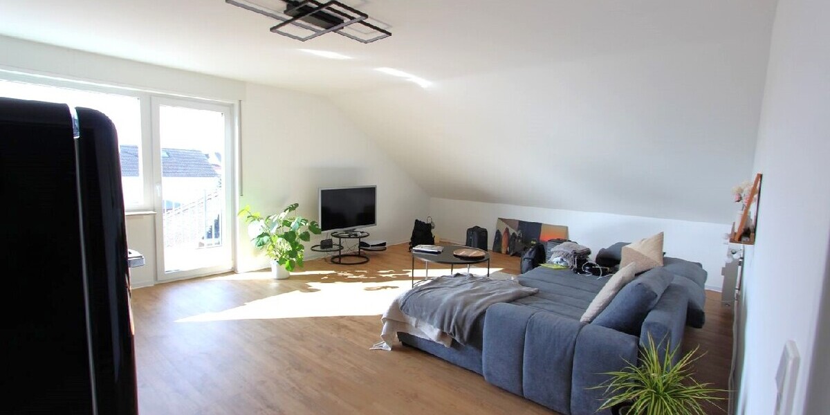 albero:) Attraktives Dreifamilienhaus - Gartenetage sofort beziehbar! - Einfamilienhaus Großkrotzenburg | Angebot:19925679