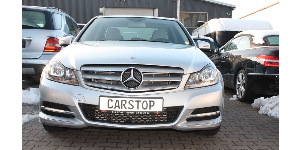 Mercedes-Benz C 180 27.000 km 13.900 &euro; Frankfurt 65933