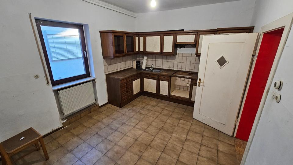 Einfamilienhaus Hösbach - 9 Zimmer, 162 m&sup2;, 335.000&euro; | Angebot:26975378