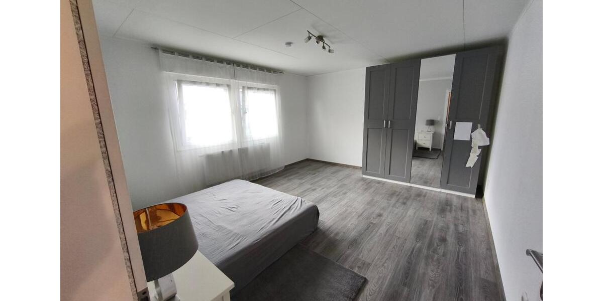 Bungalow Friedberg (Hessen) - 6 Zimmer, 147 m&sup2;, 575.000&euro; | Angebot:25350510