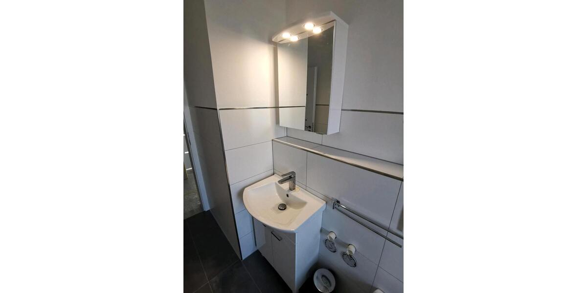 Etagenwohnung Frankfurt am Main West - 3 Zimmer, 76 m&sup2;, 1.158&euro; | Angebot:25940377