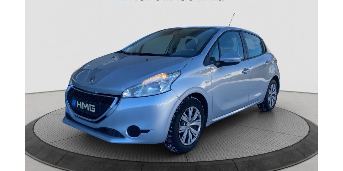 Peugeot 208 62.530 km 6.900 &euro; Büdingen-Düdelsheim 63654