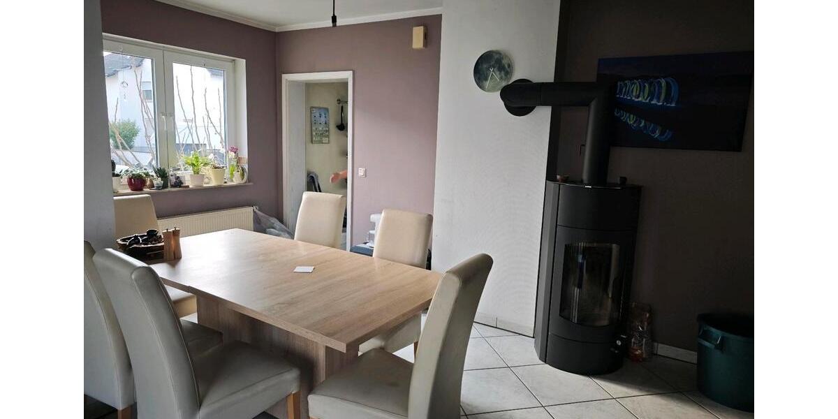 Einfamilienhaus Florstadt - 7 Zimmer, 160 m&sup2;, 479.000&euro; | Angebot:26284942