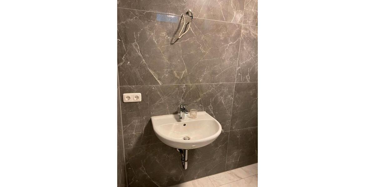 Etagenwohnung Rosbach vor der Höhe - 1 Zimmer, 28 m&sup2;, 550&euro; | Angebot:24867354